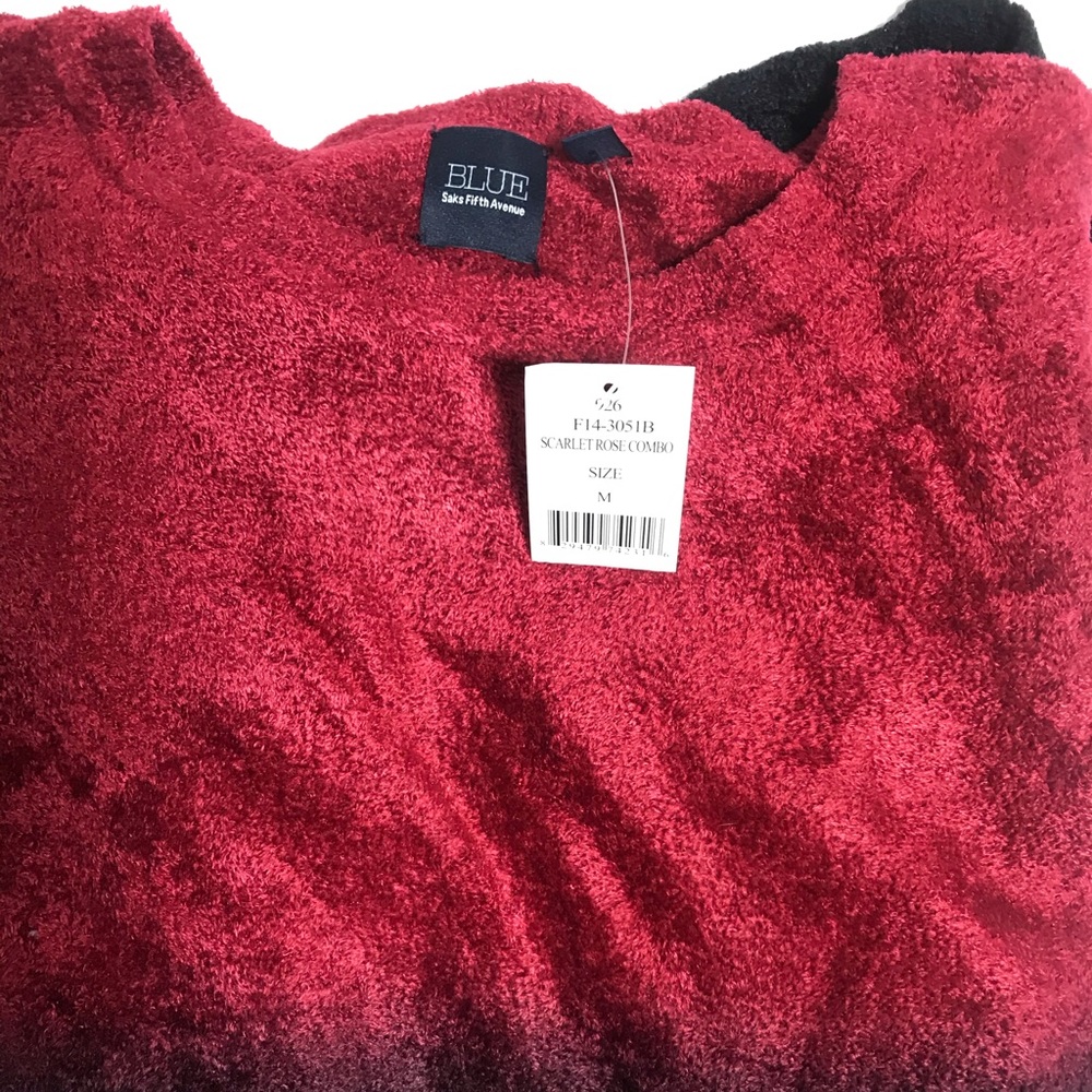 Saks Fifth Ave red/black ombré sweater Medium BNWT PRICE FIRM